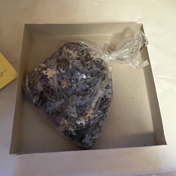 Lot of 2 Sunsout 1000 Pc Jigsaw Puzzles Cat Themed The Cat's Meow & Alley Cats - Picture 3 of 5